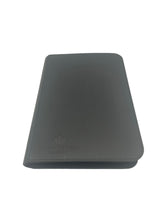 Lade das Bild in den Galerie-Viewer, Platin Benters Protection Cardsaver 4-Pocket Semi Rigid Zippered Binder - Poke Planet