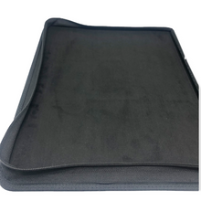 Lade das Bild in den Galerie-Viewer, Platin Benters Protection Toploader 9-Pocket Zippered Binder - Poke Planet