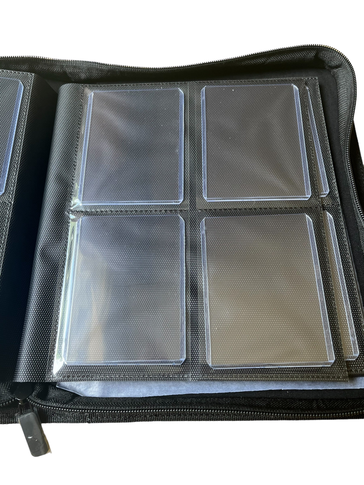 Platin Benters Protection Toploader 4-Pocket Zippered Binder - Mr. Collect